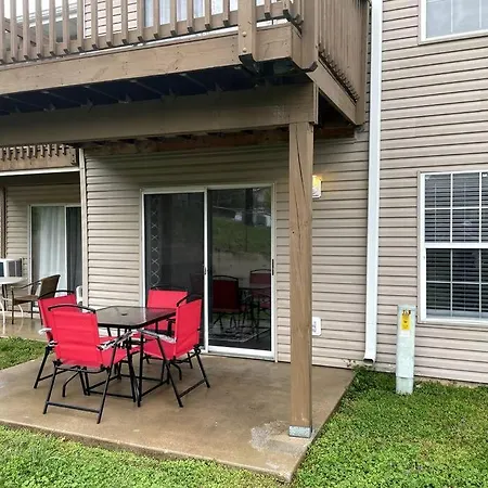 New Remodeled Luxury Condo By The Lake, No Stairs! Branson Exterior photo